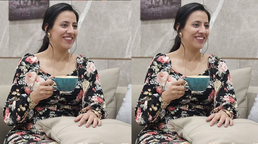 honey khatwanis wife